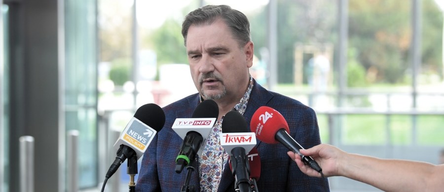 "To, co się już ruszyło, tego już nic nie zatrzyma" – tak lider “Solidarności” Piotr Duda opisał sytuację na Białorusi po powrocie z tego kraju. "Ta śnieżna kula ruszyła i - jak powiedzieli - są tak zdeterminowani, że nic nie jest w stanie ich zatrzymać" - relacjonował. Podkreślił, że jest gotów wrócić w każdej chwili do Mińska, gdy będzie taka potrzeba.