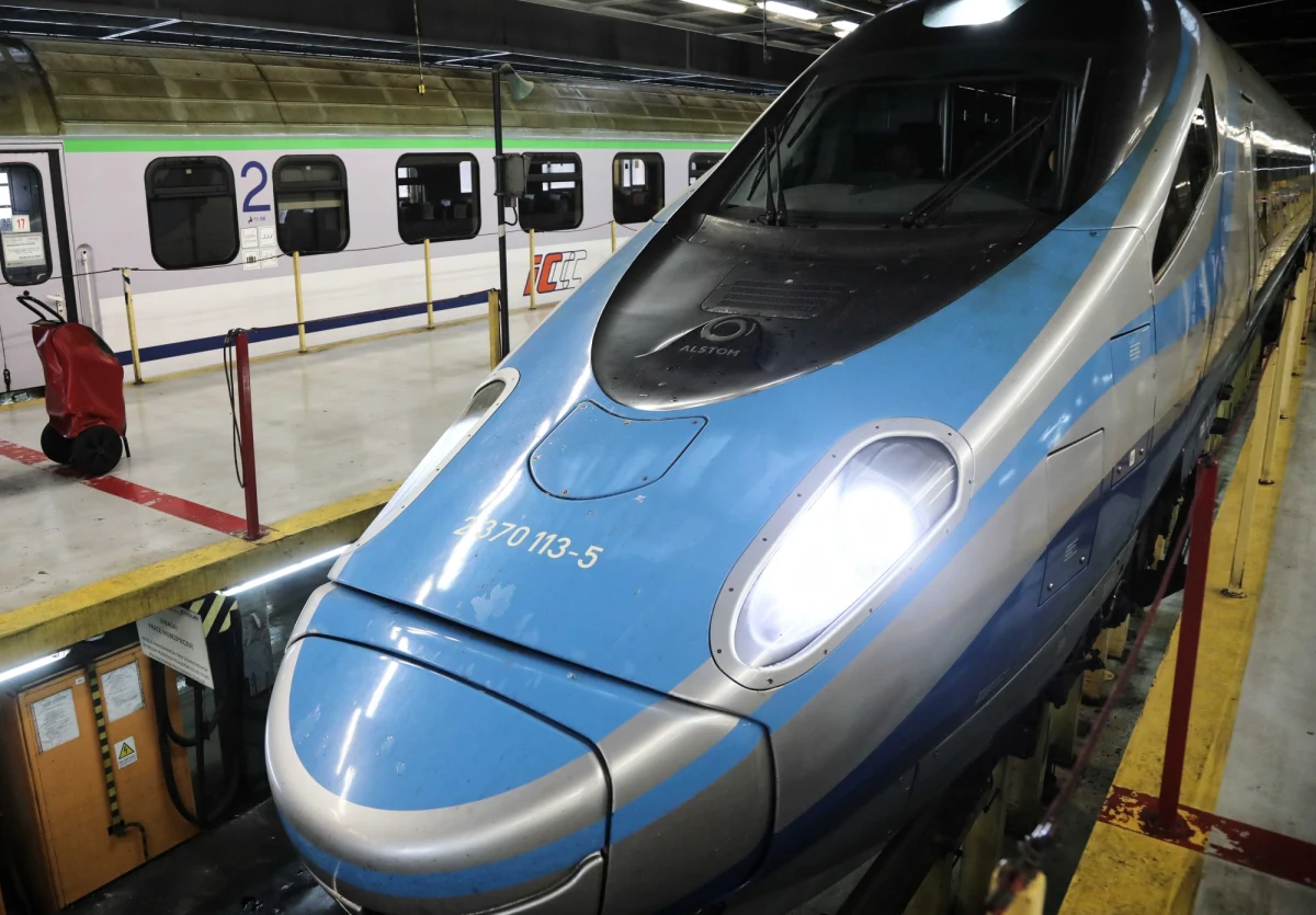 Centralny Port Komunikacyjny (CPK) planuje budowę drugiego tunelu pod Łodzią, którym kursować będą pociągi dalekobieżne dużych prędkości. To trasa z Warszawy przez CPK do dworca Łódź Fabryczna i dalej w stronę Wrocławia i Poznania - powiedział PAP rzecznik CPK Konrad Majszyk.