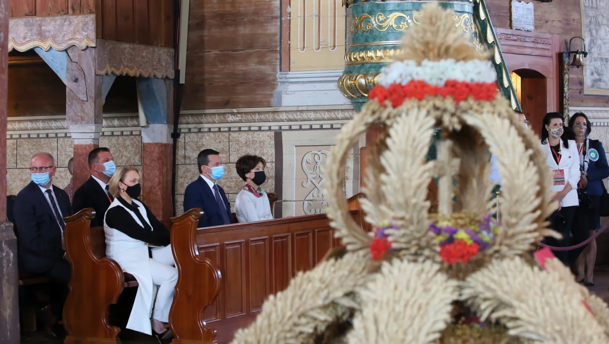 Podczas III Ogólnopolskiego Święta "Wdzięczni polskiej wsi" w Bralinie premier Mateusz Morawiecki zapowiedział program pomocy dla wsi, w których były PGR-y. Wiceszef MSWiA Paweł Szefernaker poinformował w niedzielę, że w najbliższych dniach będą znane szczegóły tego wsparcia.