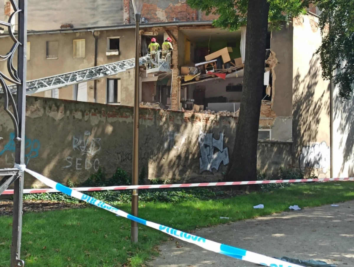 To nie był nieszczęśliwy wypadek, a celowe działanie. Tak mówi prokuratura o wybuchu gazu w Świdnicy na Dolnym Śląsku. Doszło do niego 6 września. Ranna została jedna osoba. 