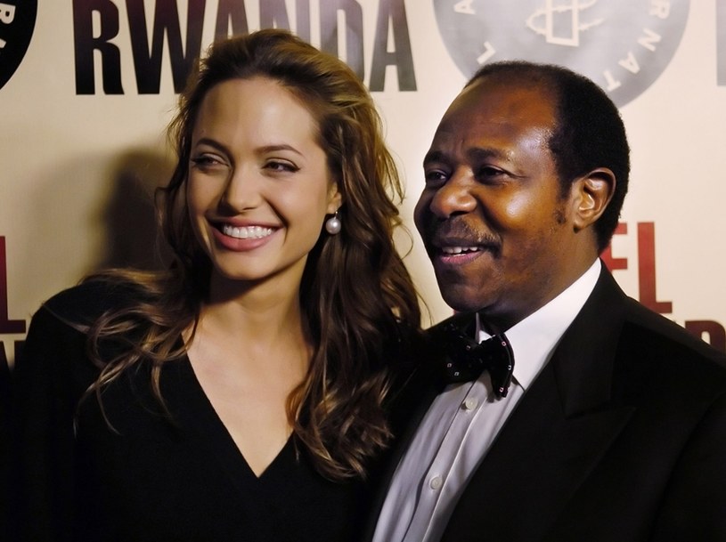 Paul Rusesabagina, przedstawiony jako bohater w hollywoodzkim filmie "Hotel Ruanda" z 2004 r. o ludobójstwie w Rwandzie w 1994 r., odmówił w poniedziałek, 14 września, złożenia oświadczenia o winie lub niewinności w sprawie 13 postawionych mu zarzutów dotyczących m.in. terroryzmu.