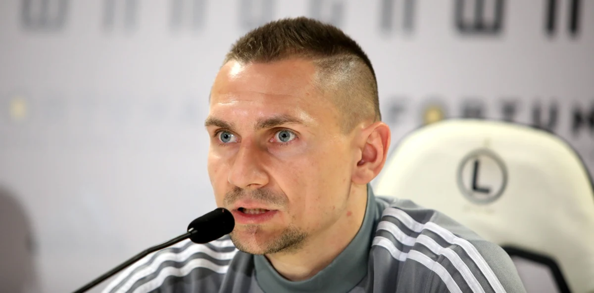 Artur Jędrzejczyk związał się na dłużej z Legią Warszawa: zawodnik przedłużył kontrakt z ekipą mistrzów Polski do 30 czerwca 2023 roku. 40-krotny reprezentant Polski jest jednym z najbardziej utytułowanych piłkarzy w historii stołecznego klubu.