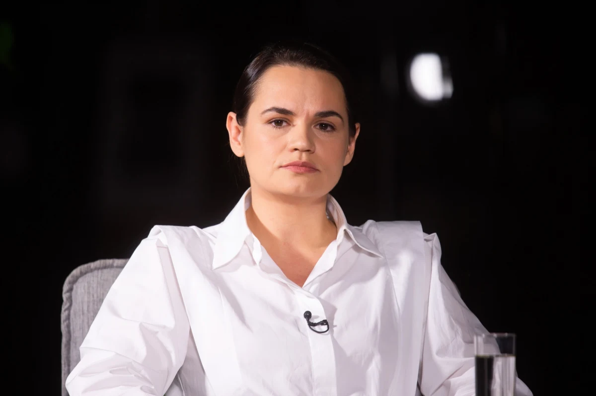 Zaproszenie białoruskiej opozycjonistki Swiatłany Cichanouskiej na spotkanie ministrów spraw zagranicznych państw UE jest naruszeniem karty Narodów Zjednoczonych - oświadczyła rzeczniczka Ministerstwa Spraw Zagranicznych Rosji, Maria Zacharowa. 