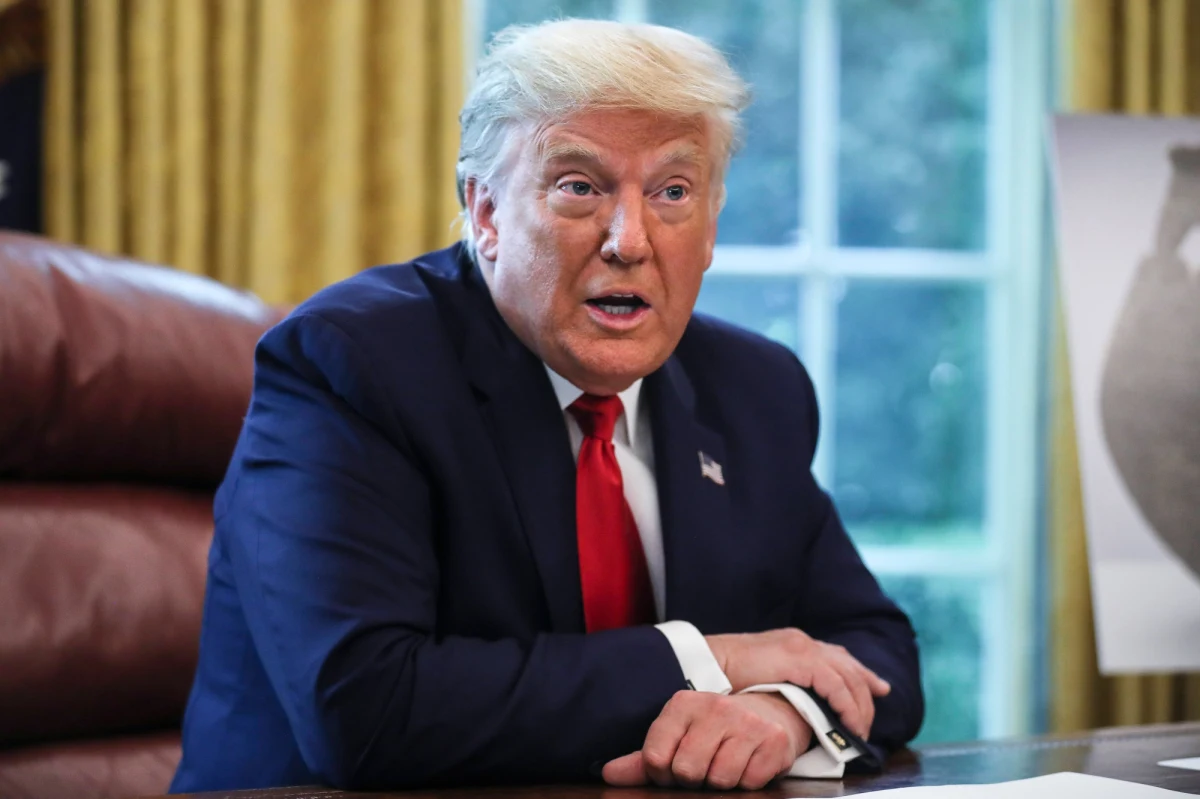 Amerykańskie służby przechwyciły kopertę zawierającą rycynę. Przesyłka była zaadresowana do prezydenta USA, Donalda Trumpa - poinformowały amerykańskie media, powołując się na źródła w administracji Stanów Zjednoczonych. 
