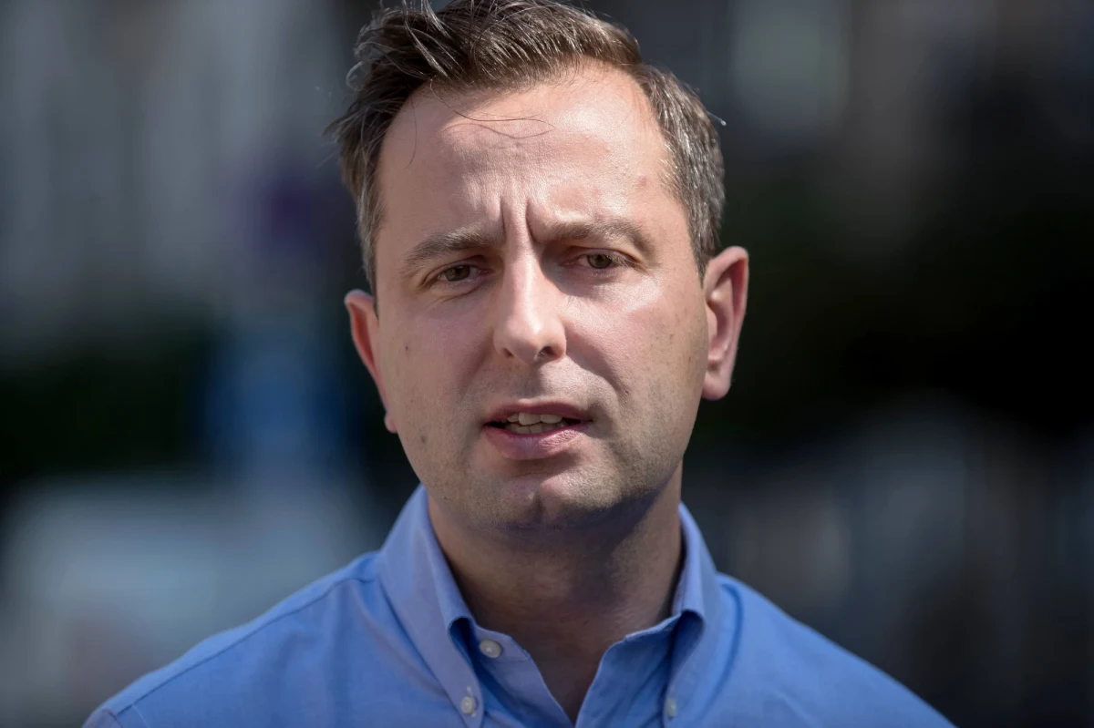 "​Nowela ustawy o ochronie zwierząt to atak na zasady wolności gospodarczej i przewidywalności w gospodarce i PSL zrobi wszystko, by ją zmienić" - podkreślił Władysław Kosiniak-Kamysz, prezes Polskiego Stronnictwa Ludowego. Polityk wziął udział w dożynkach w Spale w województwie łódzkim. 