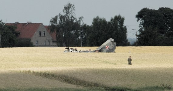 ​Trzy osoby zostały oskarżone o narażenie pilotów Sił Powietrznych RP na niebezpieczeństwo utraty życia w związku z katastrofą samolotu MiG-29 pod Pasłękiem. To osoby odpowiedzialne za produkcję fotela katapultowego maszyny.