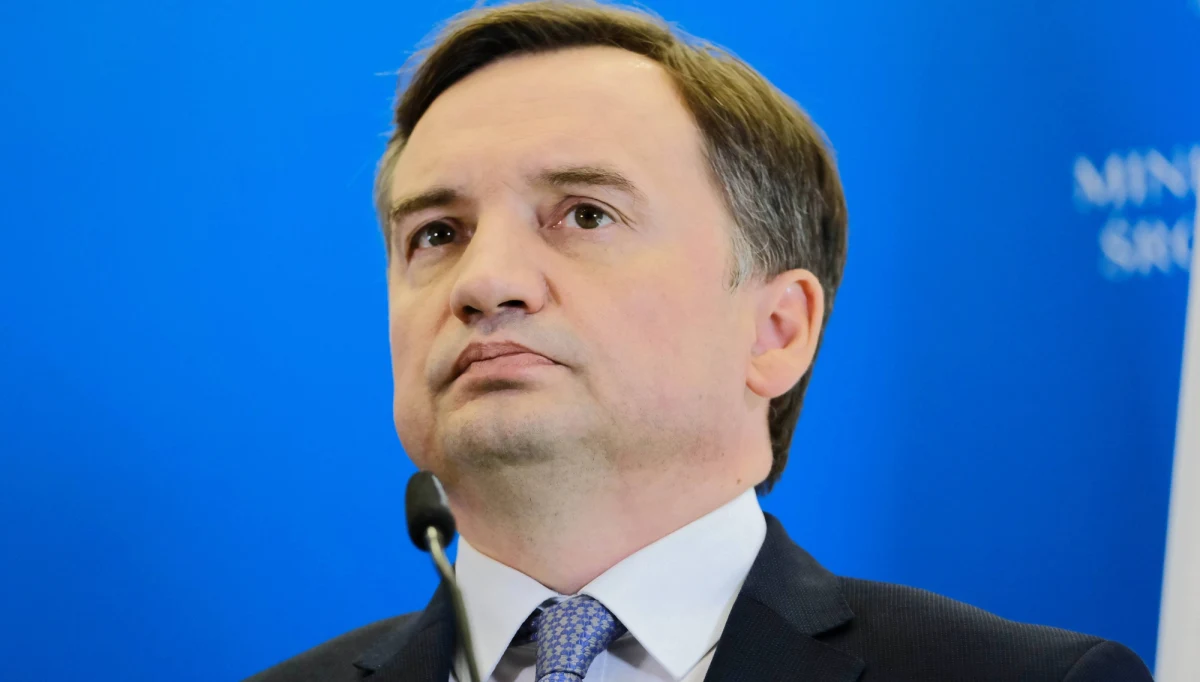 ​Ewentualne wyrzucenie Zbigniewa Ziobry z rządzącej koalicji będzie także oznaczało pozbawienie go dużych wpływów biznesowych. To uderzyłoby nie tylko w ludzi Solidarnej Polski.