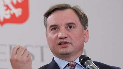 "Koalicja nie rozbiła się o futerka". Długa lista pretensji PiS do Ziobry