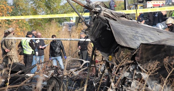 Jedyny ocalały w katastrofie samolotu An-26, który rozbił się w obwodzie charkowskim na Ukrainie, powiedział, że wszystko w czasie tragedii działo się jak w grze komputerowej. Kiedy odzyskał przytomność, zaczął gasić swojego płonącego kolegę.