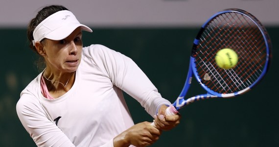 Magda Linette wyeliminowana z French Open: rozstawiona z numerem 31. Polka przegrała w pierwszej rundzie wielkoszlemowego turnieju ze znacznie niżej notowaną Kanadyjką Leylah Fernandez 6:1, 2:6, 3:6.