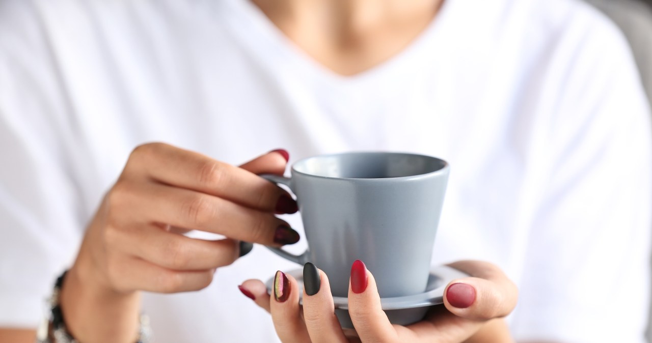 Dosyp pół łyżeczki do porannej kawy. Zyska wyjątkowy aromat, a ty stracisz kilogramy