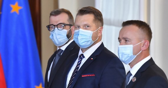 Obrońca "Piątki dla zwierząt", zootechnik, dotychczas wiceminister funduszy i polityki regionalnej - Grzegorz Puda - będzie nowym ministrem rolnictwa i leśnictwa. Przejmie ministerstwo po Janie Krzysztofie Ardanowskim, który skonfliktował się z Jarosławem Kaczyńskim w sprawie ustawy o ochronie zwierząt. 