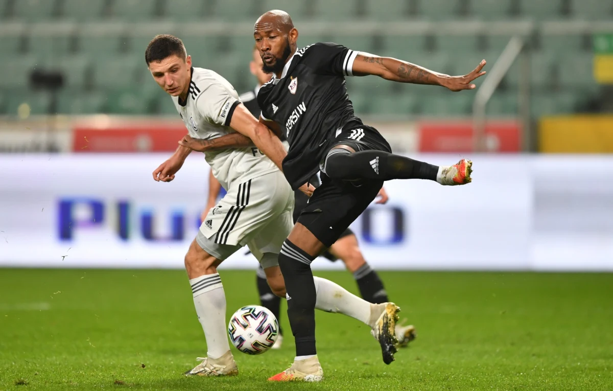 Piłkarze Legii Warszawa przegrali u siebie z Karabachem 0:3 (0:0) w meczu 4., decydującej rundy kwalifikacyjnej Ligi Europy. W fazie grupowej tych rozgrywek wystąpi mistrz Azerbejdżanu