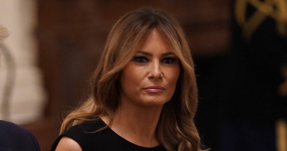 ​Amerykańskie media opublikowały nagranie rozmowy telefonicznej Melanii Trump z jej dawną przyjaciółką. Pierwsza Dama narzeka na nim, że media nie interesują się jej działaniami i próbują uczynić ją winną niektórych działań jej męża Donalda Trump.