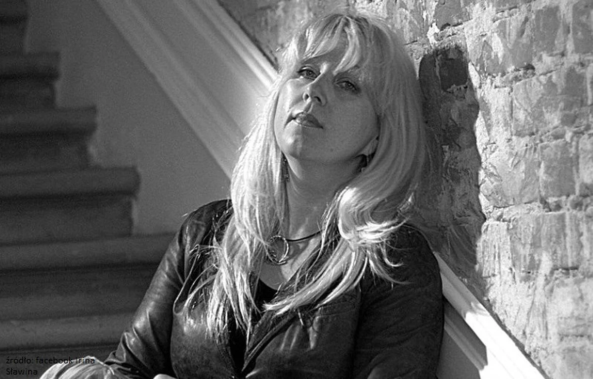 Rosyjska dziennikarka Irina Sławina zmarła w piątek po podpaleniu się przed miejscowym oddziałem Ministerstwa Spraw Wewnętrznych w mieście Niżny Nowogród. Sytuacja miała miejsce dzień po tym, jak jej mieszkanie przeszukała policja - poinformowała miejscowa redakcja, w której pracowała kobieta. 