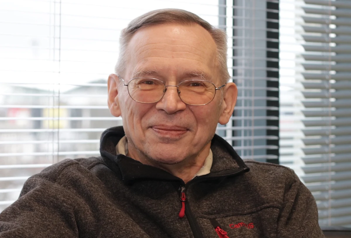 Powinniśmy się przyzwyczaić do określonych zachorowań. Do wzrostu zakażeń przyzwyczajać się nie radzę, bo wtedy będziemy tylko liczyć zgony - powiedział w sobotę PAP specjalista w dziedzinie mikrobiologii i wirusologii prof. Włodzimierz Gut.