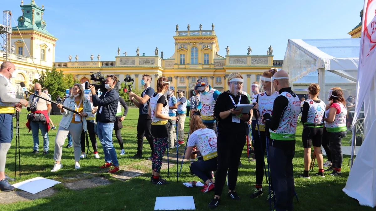 W Warszawie odbył się 17. Bieg po Nowe Życie. To siódma wizyta tego wydarzenia w stolicy. Tak jak w zeszłym roku odbywało się ono w wyjątkowych plenerach Muzeum Pałacu Króla Jana III w Wilanowie. 