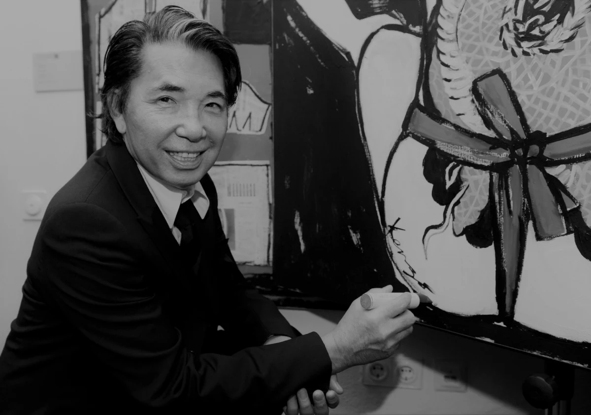 Kenzo Takada, mieszkający od lat we Francji japoński projektant mody, zmarł w niedzielę na Covid-19 - poinformował jego rzecznik prasowy. Zmarły był twórcą marki ubrań i perfum Kenzo. Miał 81 lat.