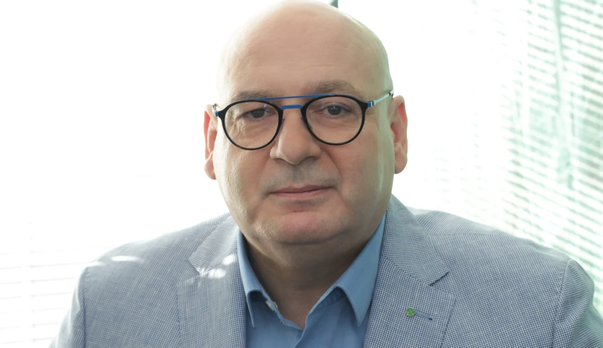 Reprezentujący Polskie Stronnictwo Ludowe wicemarszałek Sejmu Piotr Zgorzelski poinformował, że otrzymał pozytywny wynik testu na koronawirusa. "Czuję się dobrze. Przebywam w kwarantannie" - zapewnił.