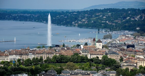 100 zlotys for an hour of work in Geneva.  The highest minimum wage in the world