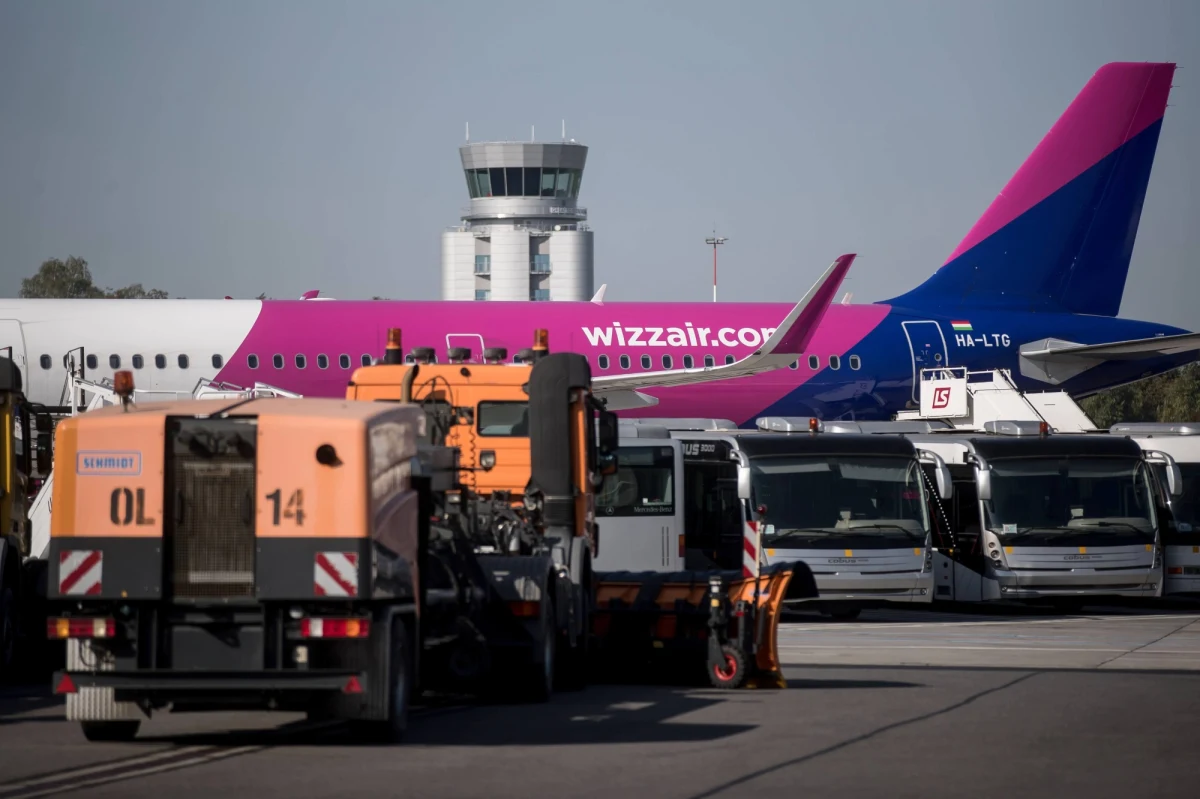 Pandemia koronawirusa doprowadziła na skraj bankructwa regionalne porty lotnicze. "W polskiej branży lotniczej zagrożone są tysiące miejsc pracy. Niektóre lotniska już raportują, że grozi im utrata płynności finansowej" - alarmuje Związek Regionalnych Portów Lotniczych.