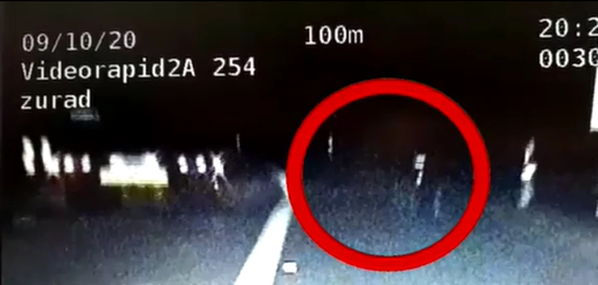 Na autostradzie, pod prąd, do tego rowerem? Brzmi niewiarygodnie, ale jednak się zdarzyło. Chodzi o opolski odcinek autostrady A4 niedaleko Krapkowic. To tam zatrzymano rowerzystę, który złamał wszelkie możliwe zakazy, także te związane ze zdrowym rozsądkiem.