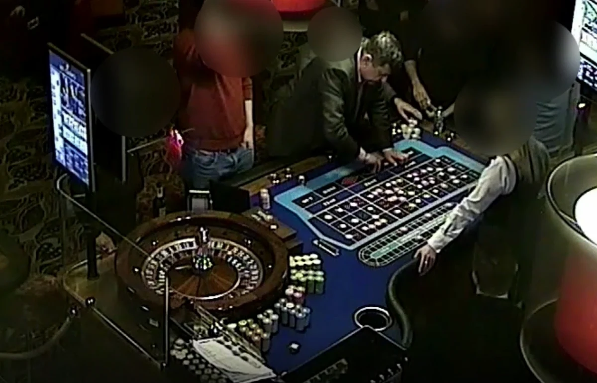 Na polecenie Prokuratury Regionalnej w Lublinie policjanci zatrzymali Zbigniewa S. w związku ze śledztwem w sprawie przywłaszczenia 253 tysięcy złotych na szkodę fundacji, którą prowadzi - poinformowała Prokuratura Regionalna w Lublinie.