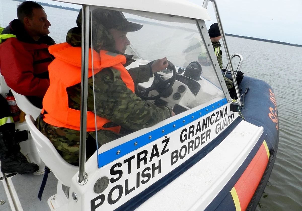 Ognisko zakażeń koronawirusem w Ośrodku Szkolenia Straży Granicznej w Koszalinie. Zakażonych jest 60 osób. To w większości uczestnicy szkolenia Europejskiej Agencji Straży Granicznej i Przybrzeżnej Frontex. Przyjechali z całej Unii Europejskiej. 