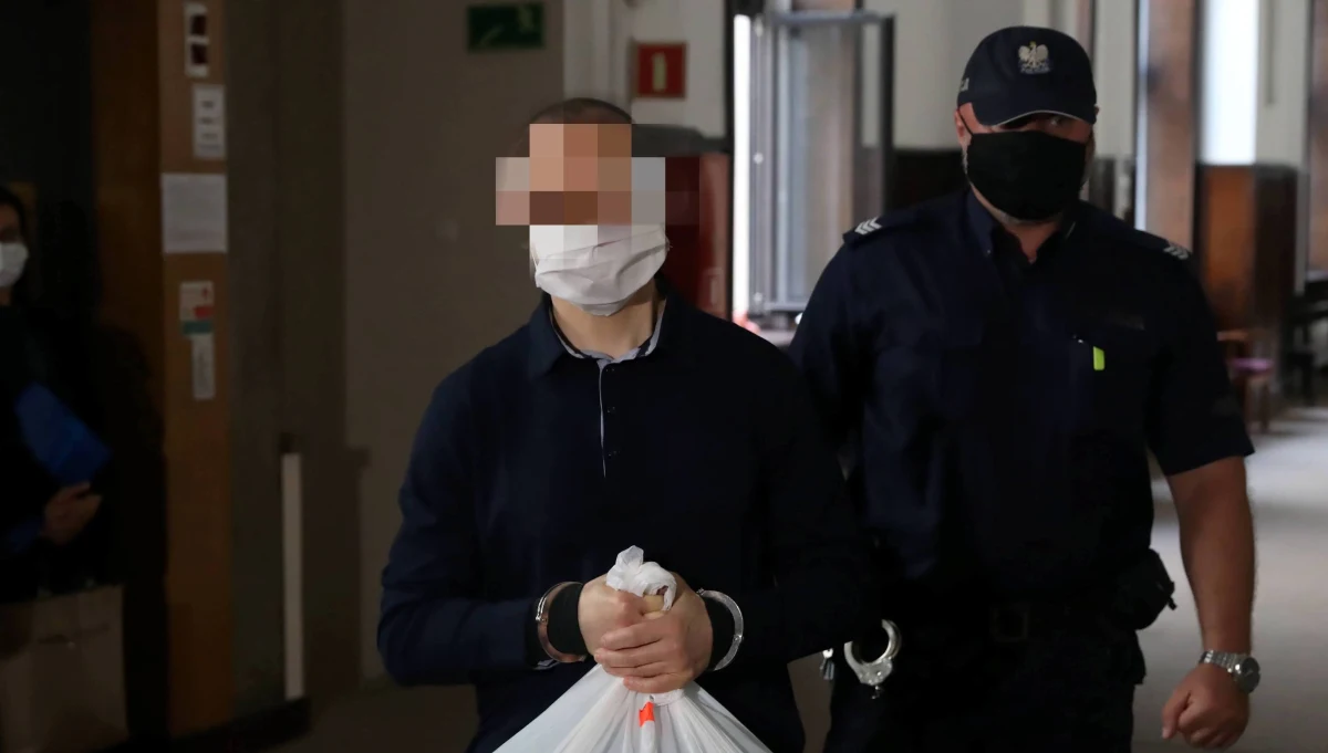 Napadem na dom Jaroszewiczów kierował Robert S. To on udusił byłego premiera i zastrzelił jego żonę - wynika z wyjaśnień Marcina B., jednego z oskarżonych w procesie o zabójstwo małżeństwa. "Ja tylko wykonywałem polecenia" - mówił przed sądem. 