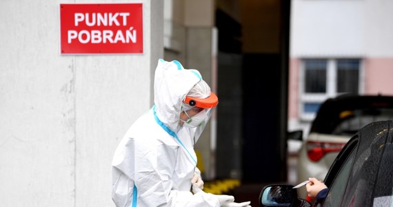 "Mamy 9622 nowe przypadki zakażenia koronawirusem w Polsce" - poinformowało Ministerstwo Zdrowia. Zmarły 84 osoby, choroby współistniejące miało 78 z nich.