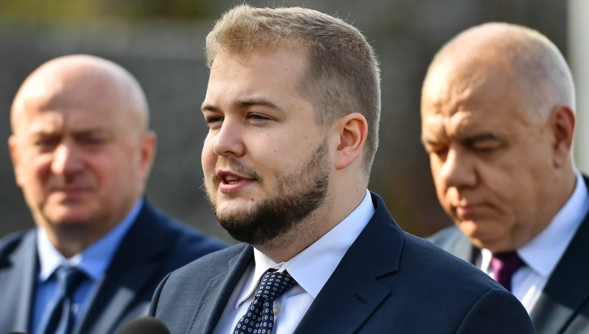 Forum Młodych PiS rusza w sobotę z akcją "Młodzi Solidarnie", której celem jest pomoc osobom dotkniętym pandemią koronawirusa. Musimy wrócić do solidaryzmu społecznego, na młodych spoczywa moralny obowiązek pomocy szczególnie osobom starszym - mówił PAP szef FM PiS Michał Moskal.