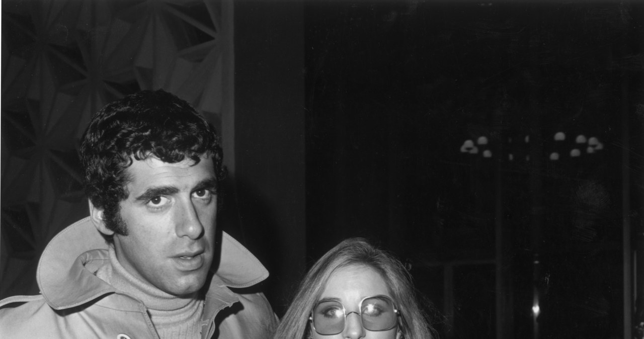 ​Elliott Gould, popularny w latach 70. gwiazdor, został niedawno zaproszony do programu "Sunday Morning". Podczas rozmowy wrócił wspomnieniami do momentu, kiedy rozpadło się jego pierwsze małżeństwo. Jak zaznaczył, związek z Barbrą Streisand zakończył się, gdyż oboje chcieli w życiu czegoś innego. Aktor zasugerował jednak, że odpowiedzialność spoczywa głównie na jego byłej żonie, która skupiła się wówczas na karierze. "Ona stała się ważniejsza niż nasz związek" - zdradził Gould.