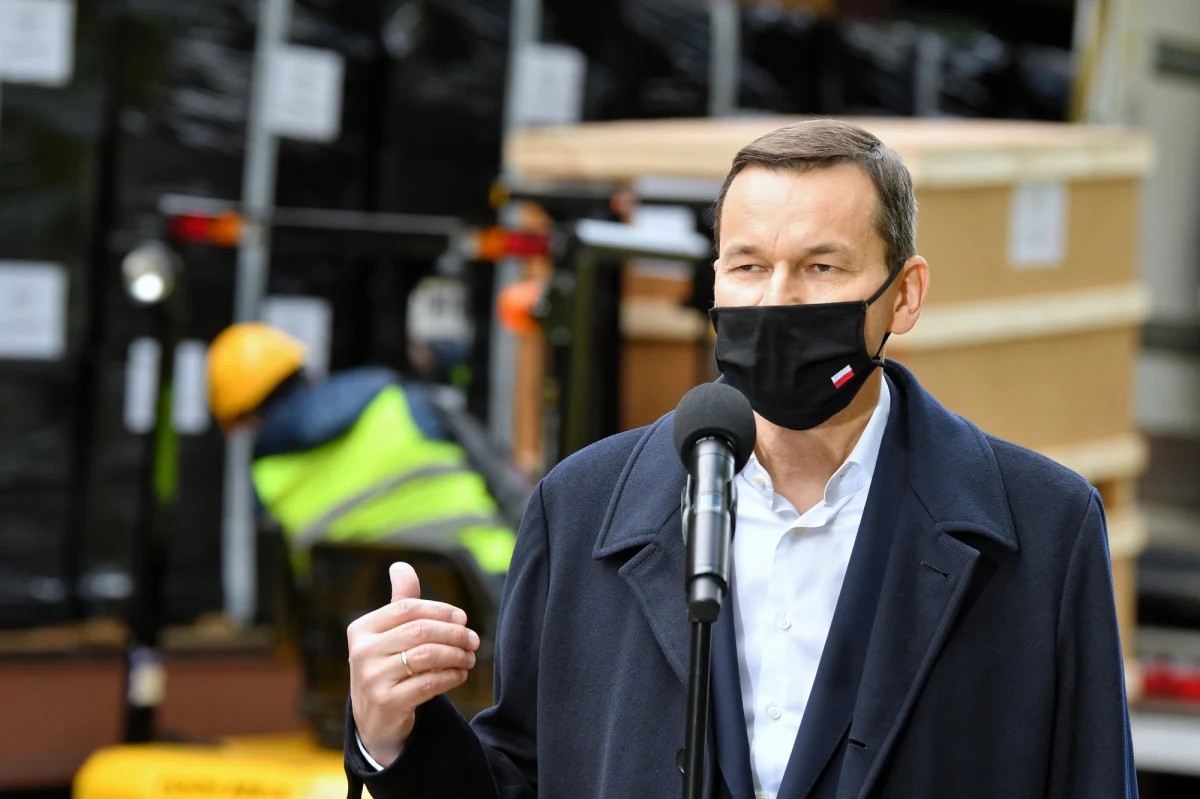 Rząd źle przygotował się na drugą falę koronawirusa i nie panuje nad pandemią - tak uważa większość zapytanych w sondażu United Surveys dla RMF FM i „Dziennika Gazety Prawnej”.