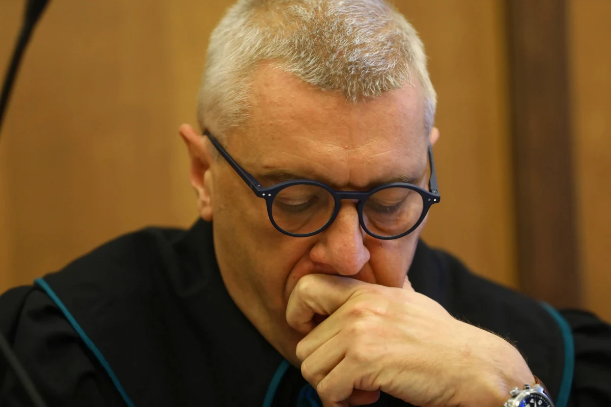 Adwokat Roman Giertych wyszedł ze szpitala. O  tym, że jest już w domu poinformował w mediach społecznościowych .
