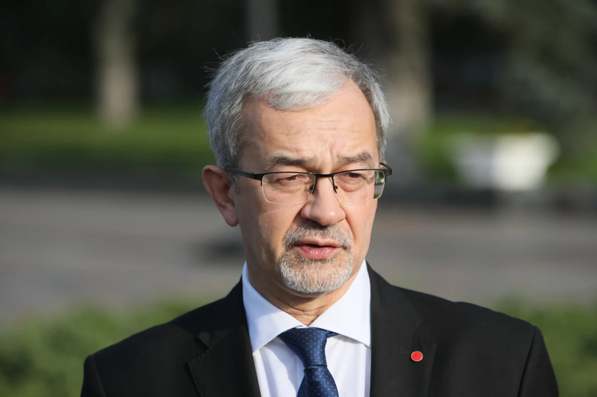 Prezes Polskiego Górnictwa Naftowego i Gazownictwa Jerzy Kwieciński podał się do dymisji. Jak dowiedzieli się dziennikarze RMF FM, to efekt między innymi konfliktu z szefem Orlenu Danielem Obajtkiem.