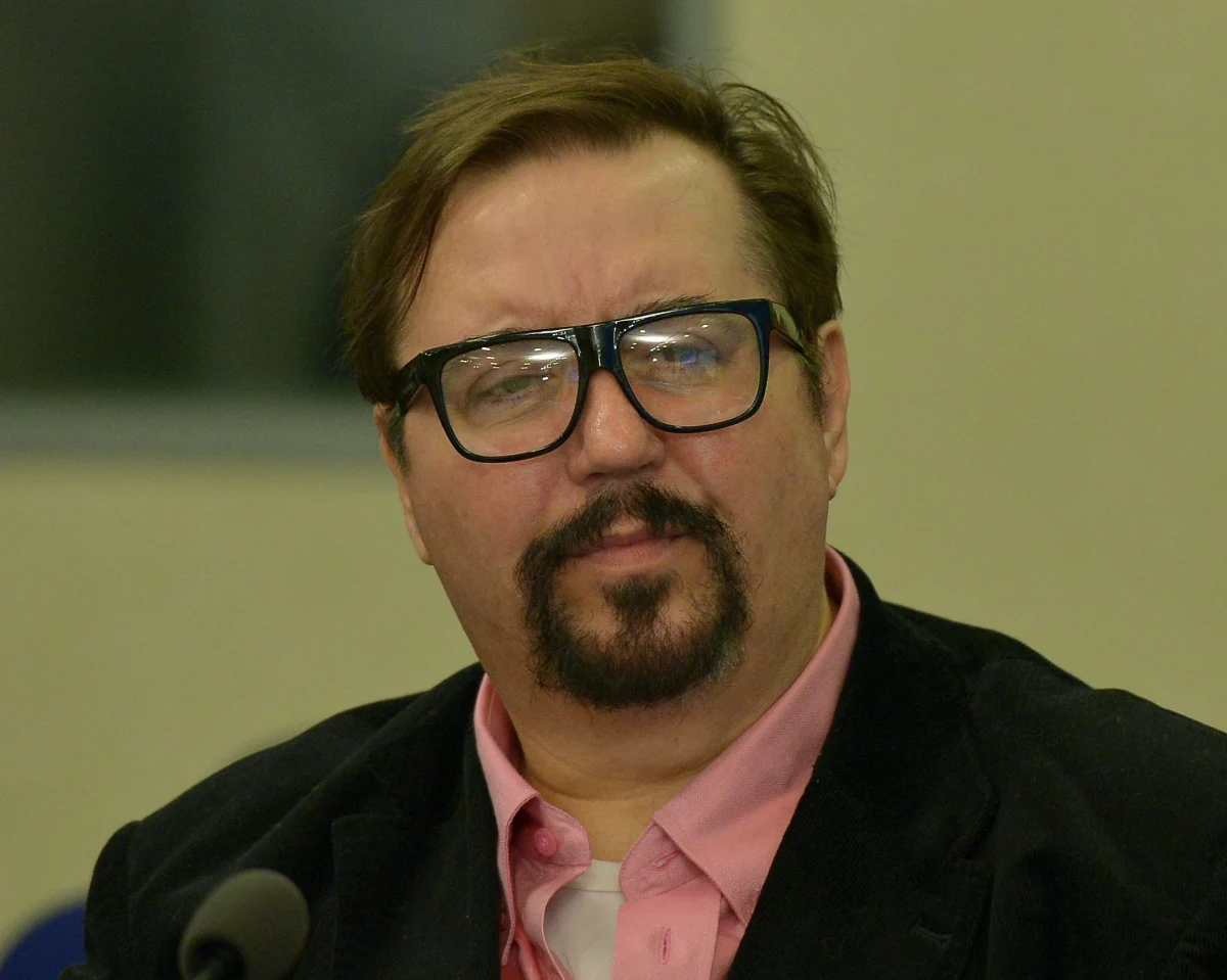 Dariusz Gnatowski był zarażony koronawirusem. Według naszych informacji dzisiaj wyniki testu aktora dostały służby sanitarno-epidemiologiczne. Artysta zmarł wczoraj w jednym z krakowskich szpitali. 