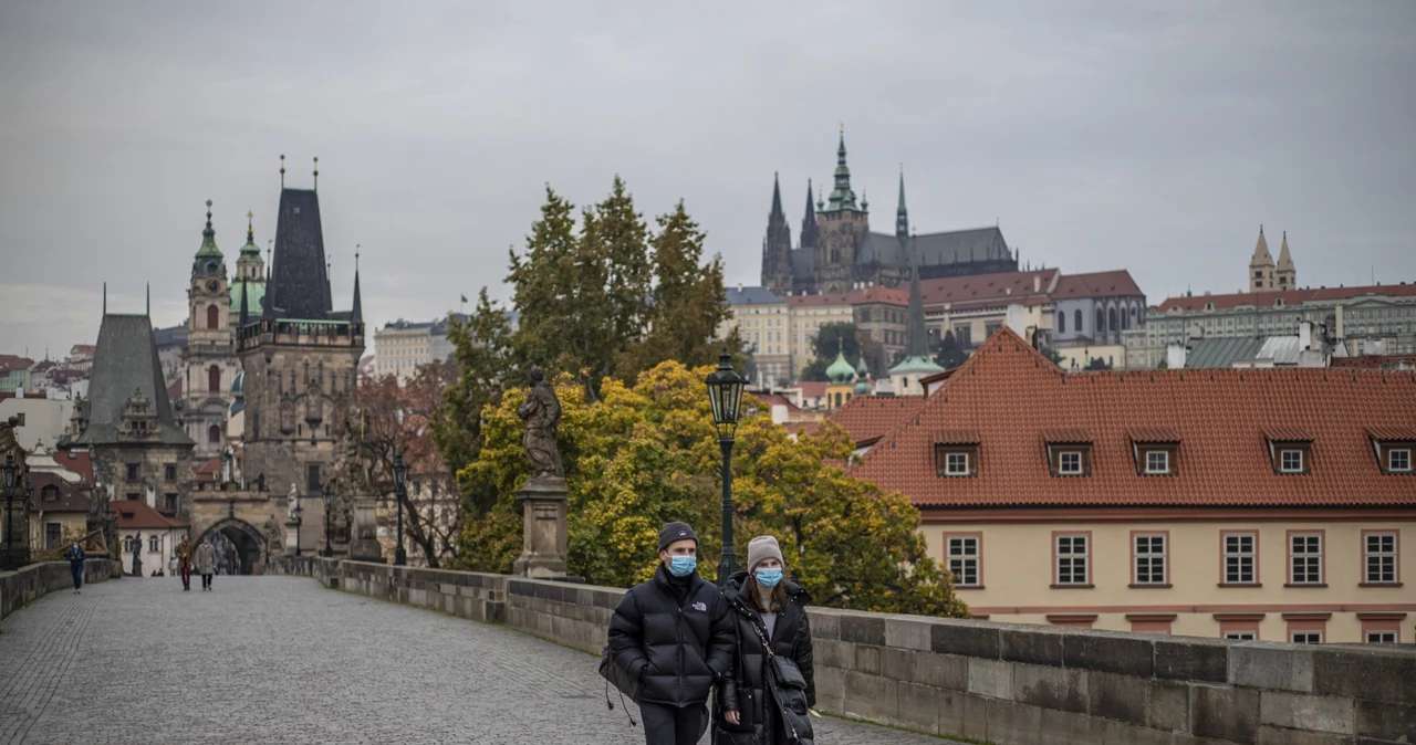 W Czechach maseczki są obowiązkowe