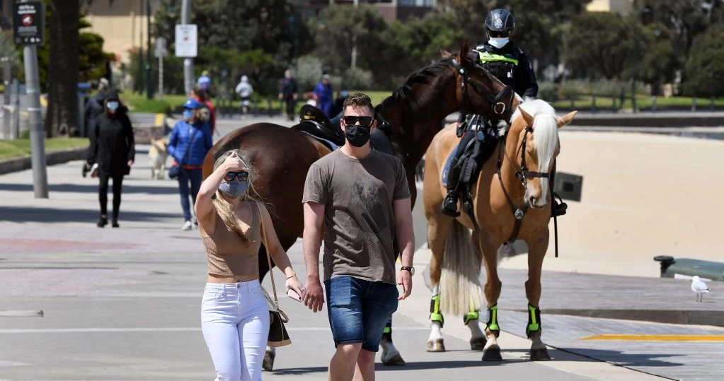 Koronawirus w Australii: Policyjny patrol na ulicach Melbourne