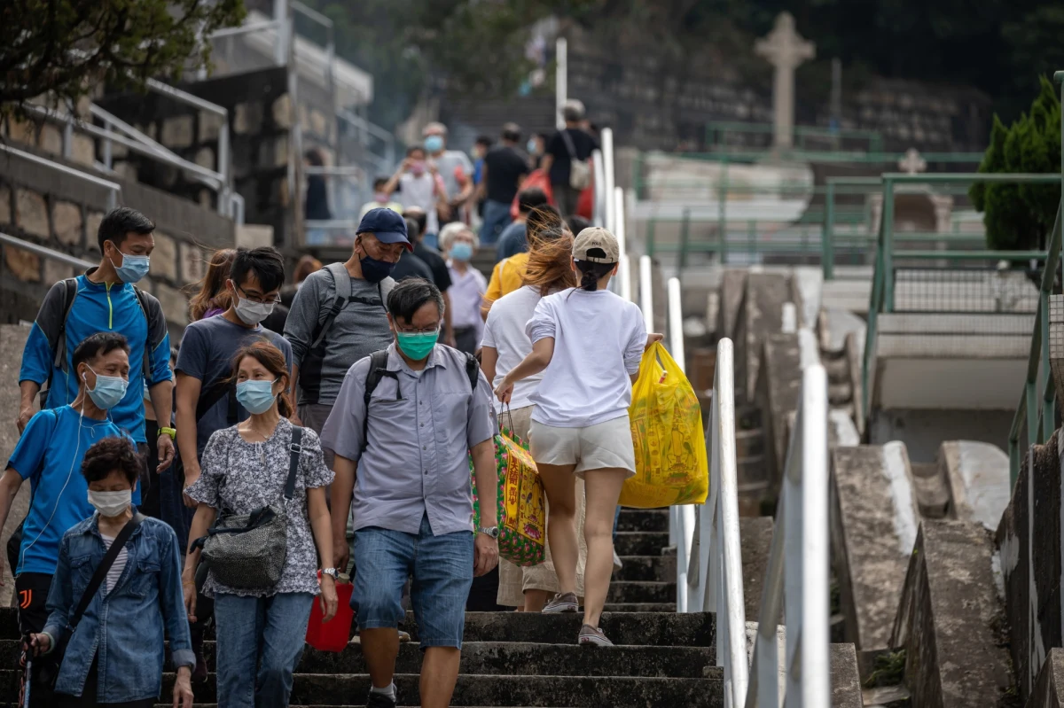 Nowe bezobjawowe zakażenia koronawirusem, wykryte w prefekturze Kaszgar w Sinciangu, to „małe, sporadyczne ognisko”, które nie wywoła nawrotu pandemii w kraju – ocenił w poniedziałek chiński tabloid „Global Times”, cytując eksperta ds. kontroli chorób.