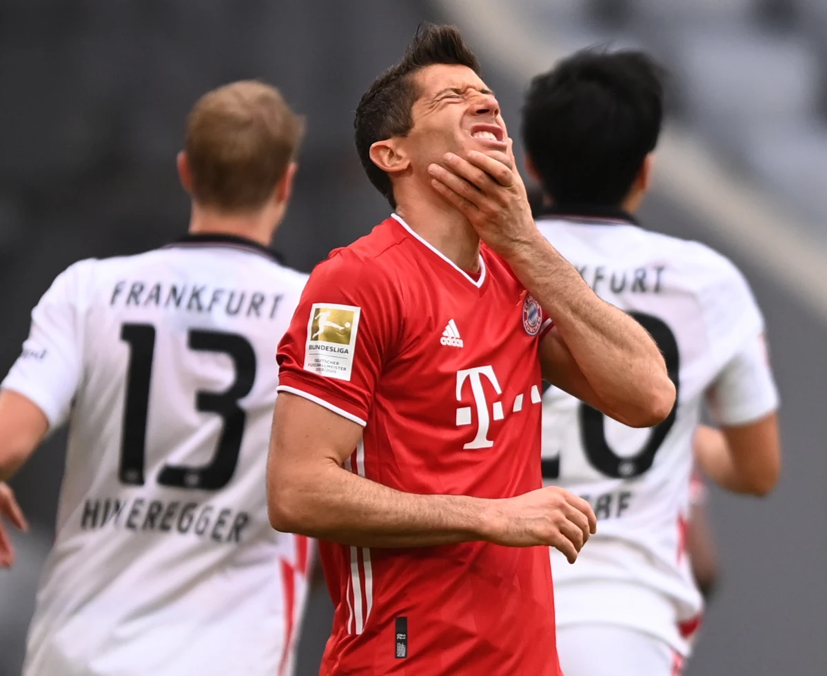 W drugiej kolejce fazy grupowej Ligi Mistrzów Lokomotiv Moskwa zagra wieczorem z Bayernem Monachium. To okazja do spotkania na boisku reprezentantów Polski. U gospodarzy powinni zagrać Grzegorz Krychowiak i Maciej Rybus. U gości Robert Lewandowski, który od dawna nie grał w Champions League przeciwko drużynie z Polakami w składzie. 