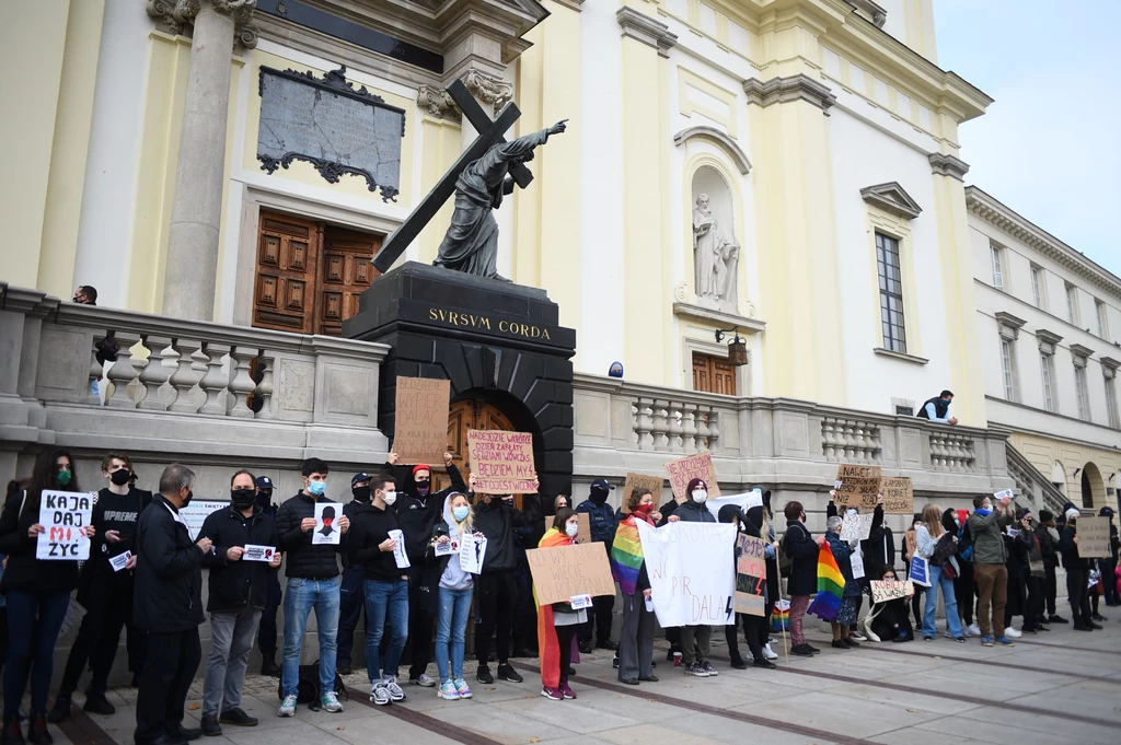 Warszawa: Słowo na niedzielę" Strajku Kobiet