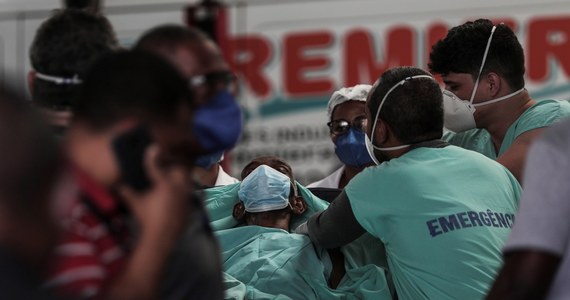 W klinice w Rio de Janeiro wybuchł groźny pożar. Jak podały lokalne media, podczas ewakuacji około 200 pacjentów do innych szpitali zmarły dwie kobiety chore na Covid-19.