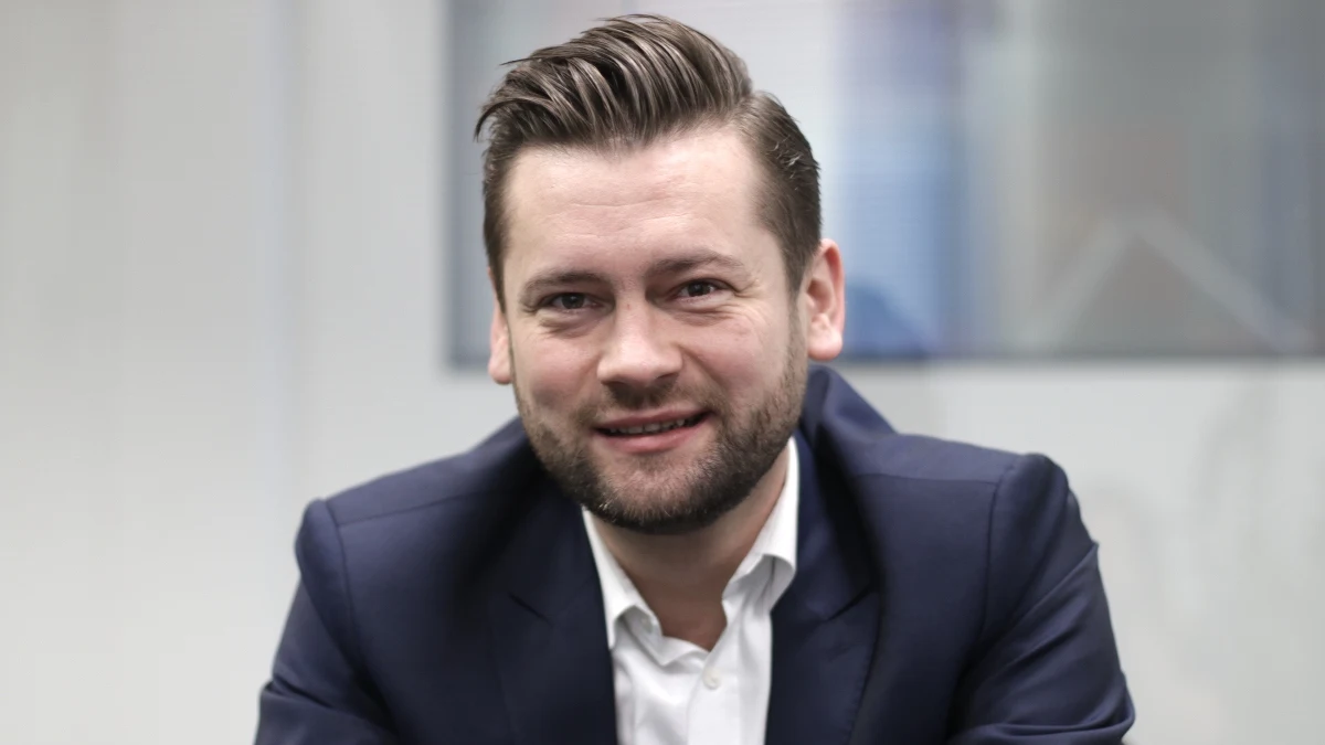 Poseł Porozumienia Kamil Bortniczuk zapowiedział, że jego formacja wystąpi z inicjatywami legislacyjnymi związanymi z wyrokiem Trybunału Konstytucyjnego ws. aborcji embriopatologicznej. Będą dotyczyły kwestii wad letalnych, a także pomocy osobom niepełnosprawnym i ich opiekunom – poinformował Bortniczuk w Polsat News. 