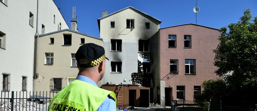 Sąd Apelacyjny w Gdańsku skazał na 25 lat więzienia 55-letniego mężczyznę, oskarżonego o zabójstwo dwóch osób, które zginęły w pożarze kamienicy w 2018 roku w Tczewie. 