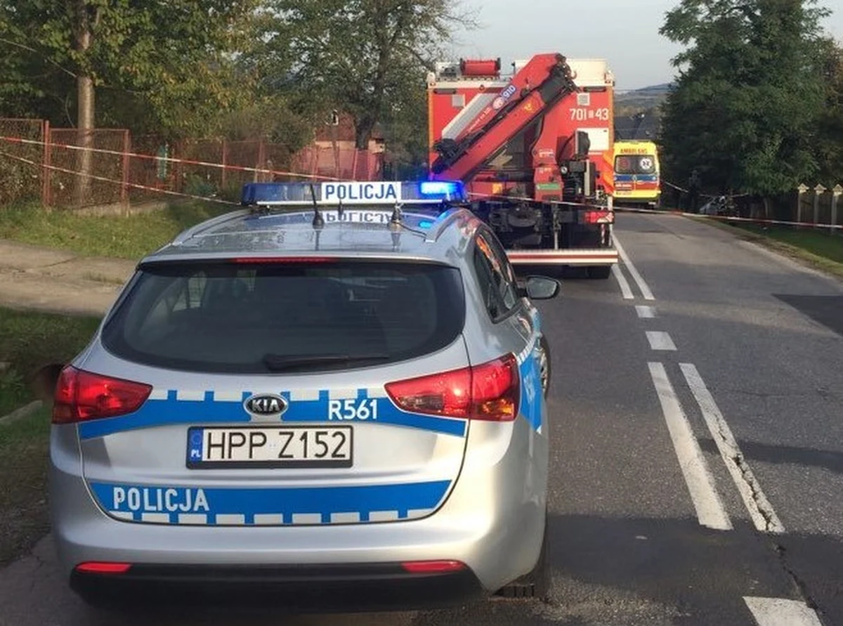 W szpitalu zmarła 3-latka, która w ubiegły czwartek została ciężko ranna w wypadku drogowym w Gilowicach na Żywiecczyźnie. W dziewczynkę i jej matkę w zaawansowanej ciąży uderzył samochód. Kobieta także nie żyje. 