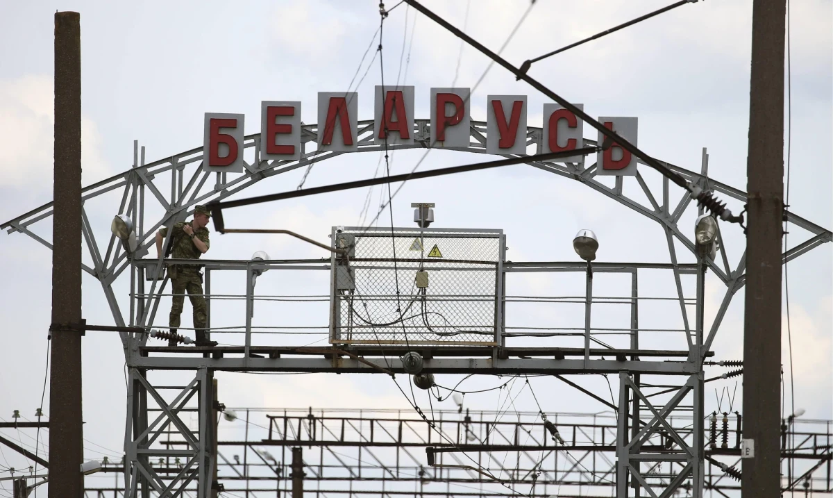 Białoruś od 1 listopada zamyka wjazd na swoje terytorium obywateli innych państw i bezpaństwowców – poinformował w sobotę Państwowy Komitet Graniczny na swojej stronie internetowej.