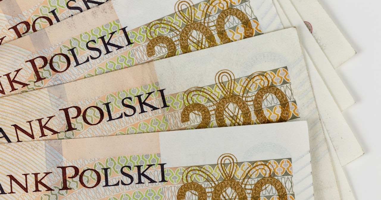 Jak długo można pobierać świadczenie pielęgnacyjne? Zasady w 2026 roku