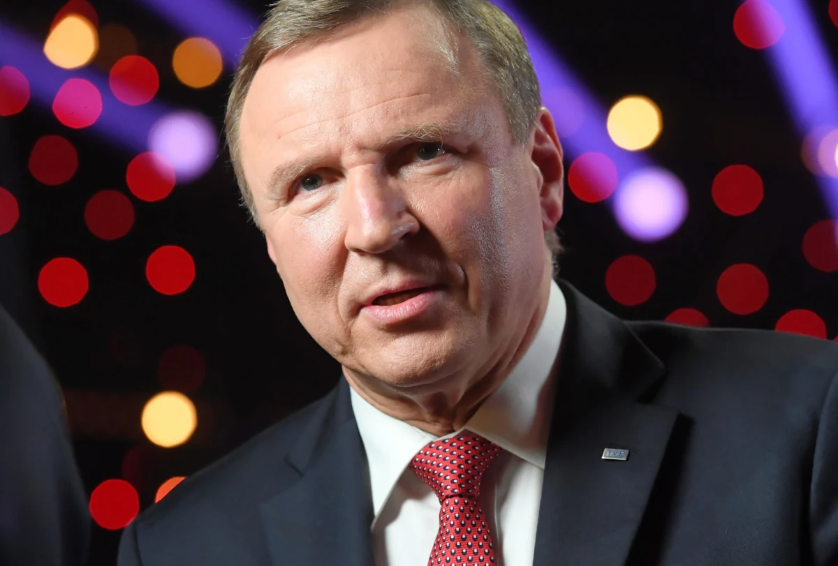 Prezes TVP Jacek Kurski decyzją szefa MSWiA Mariusza Kamińskiego został objęty ochroną SOP "ze względu na dobro państwa" - pisze portal tvn24.pl.