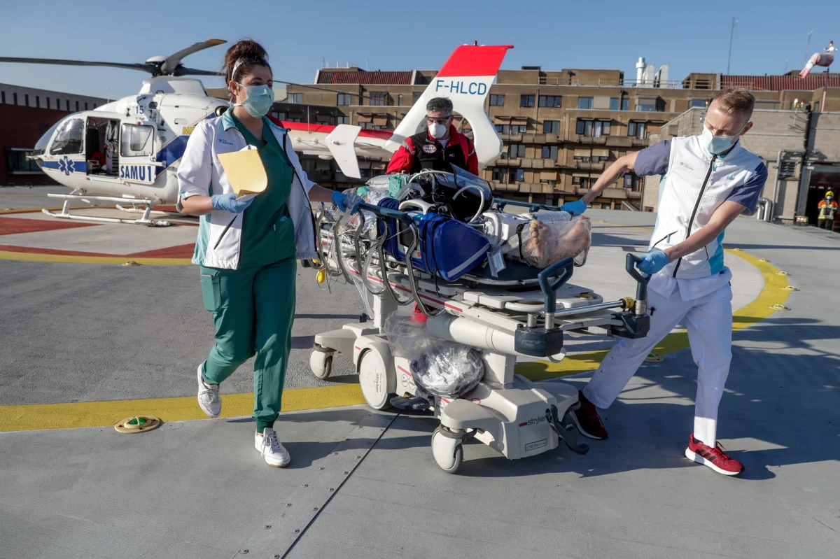 Co najmniej 20 nieużytecznych respiratorów z Chin zostało kupionych przez polski rząd i przekazanych do kilku szpitali – są to urządzenia niedostosowane do polskich realiów. Jak nieoficjalnie dowiedział się reporter RMF FM - niektóre trafiły też do Agencji Rezerw Materiałowych.