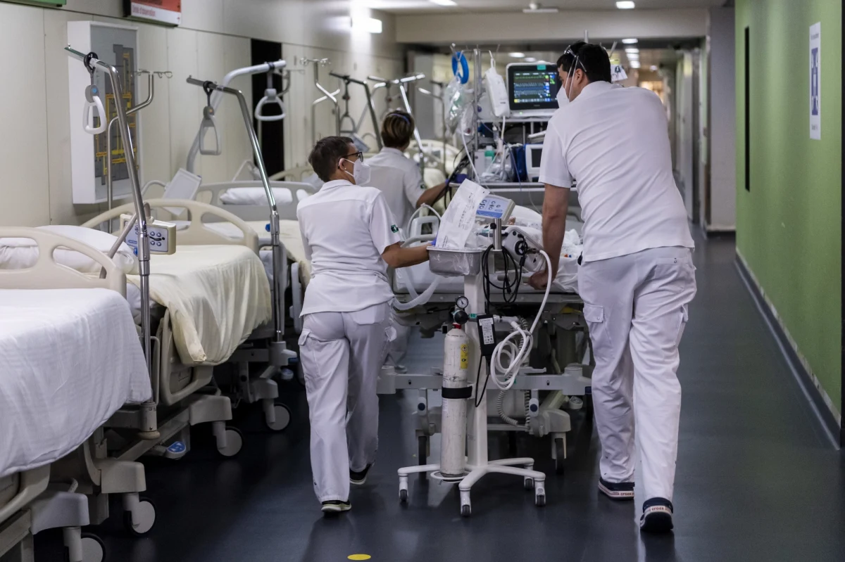 Ministerstwo Zdrowia informuje o 21 713 nowych przypadkach zakażenia koronawirusem. Zmarło 173 chorych na Covid-19. Bilans epidemii koronawirusa w Polsce wzrósł tym samy do 568 138 przypadków zakażeń. Lekarzom nie udało się uratować 8 045 chorych na Covid-19.